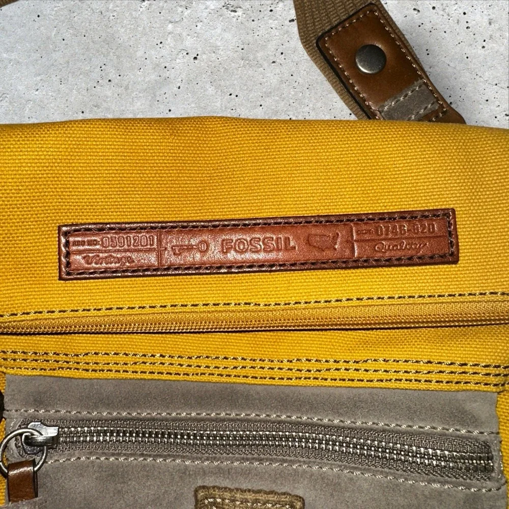 Vintage Fossil Cargo Shoulder Bag Purse Utility Hobo Canvas‎ Safari Yellow - Picture 13 of 16